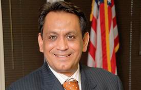 Gil Cedillo